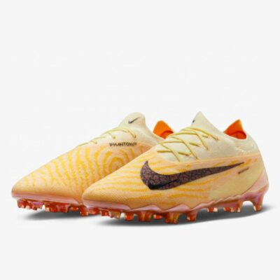 Chuteira Nike Phantom GX Elite Campo